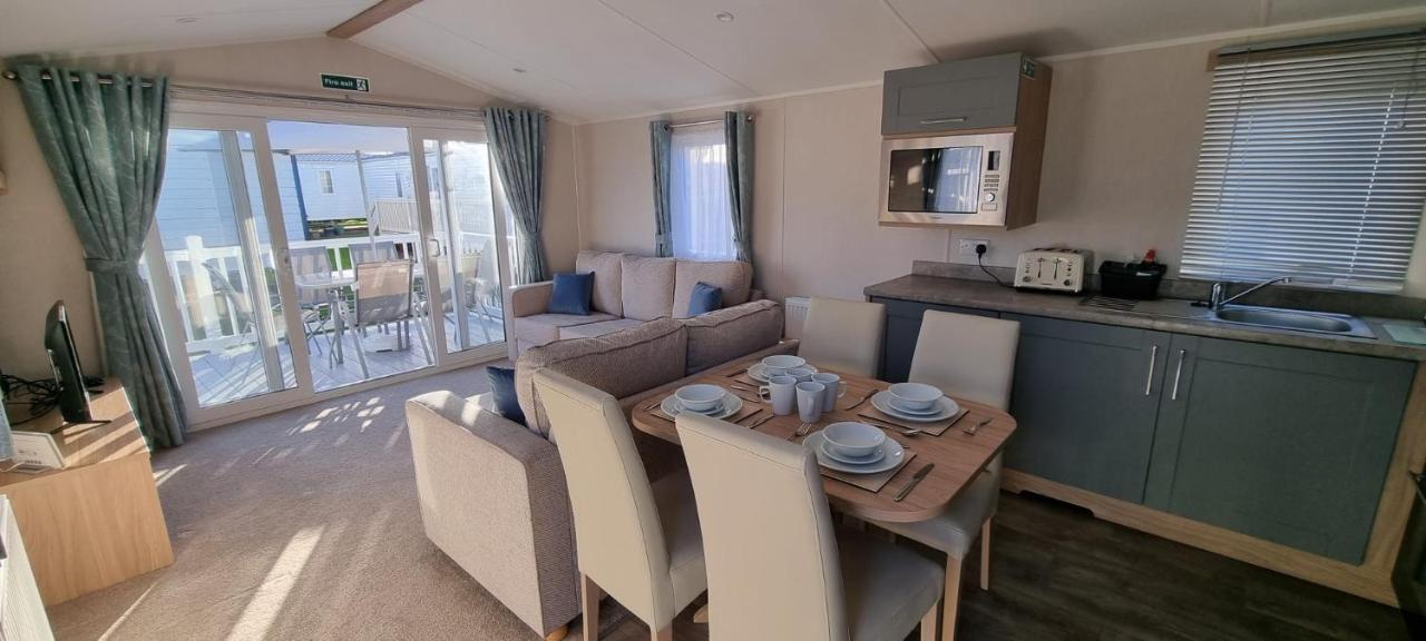 Parkview Caravan California Cliffs Great Yarmouth Buitenkant foto
