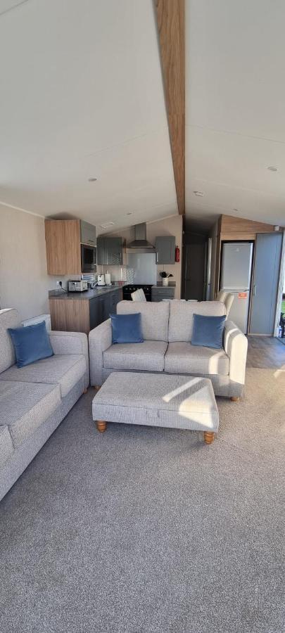 Parkview Caravan California Cliffs Great Yarmouth Buitenkant foto