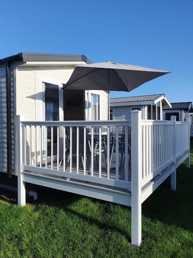 Parkview Caravan California Cliffs Great Yarmouth Buitenkant foto