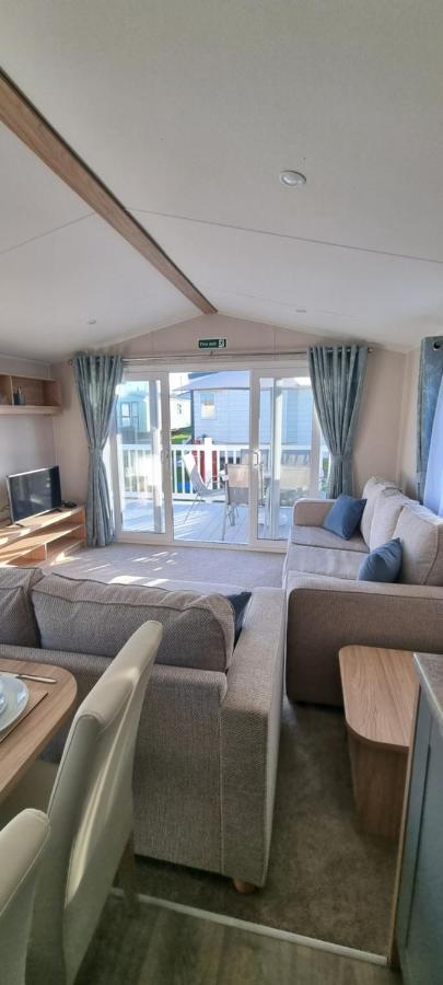 Parkview Caravan California Cliffs Great Yarmouth Buitenkant foto